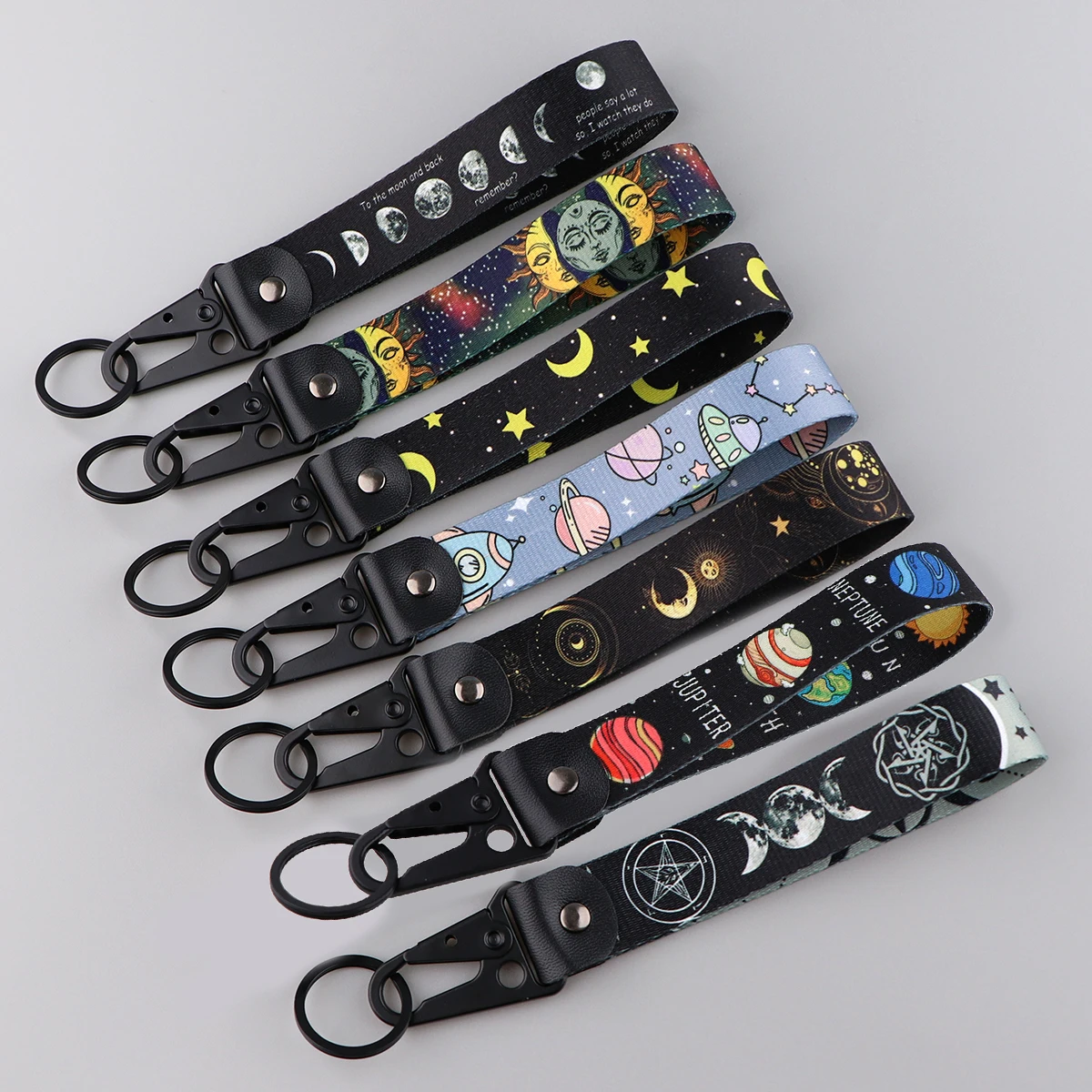 Sun and Moon Retro Style Short Lanyard Wrist Strap Keychain Tags Key Fob Backpack Pendant Key Holder Car Key Ring Accessories