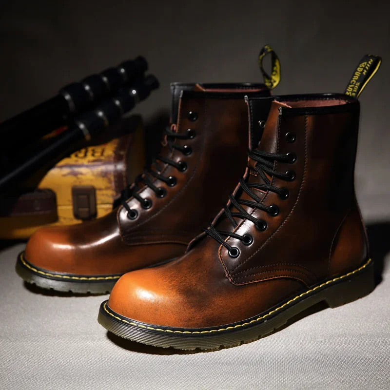 

Winter Men's Leather High Top Large Size Casual Boots Couple Anti Slip And Wear-Resistant Gradient Color Outdoor Tooling Shoes