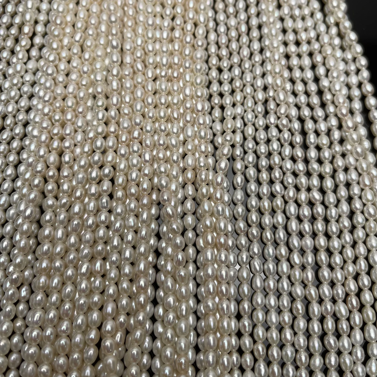 AAA 3–4mm High Quality Rice 10 - огляд і ціна Natural Freshwater Pearl Strand Loose Beads
