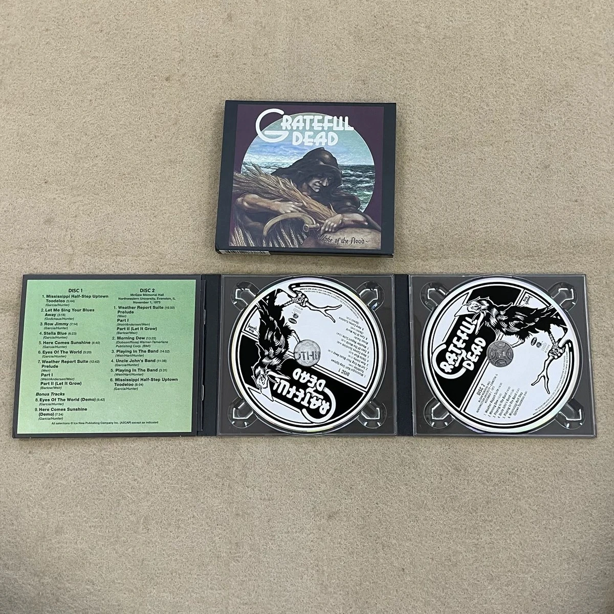 Grateful Dead Wake of The Flood 2CD - الأسطوري Psychedelic Rock Classic - المربى المميزة والمشاعر الرجعية لجامعي الصخور