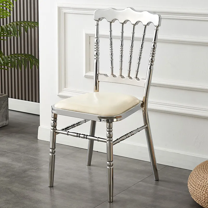 Nordic Luxury Dining Chairs Designer Unique Minimalist Comfortable Dining Chairs Dressing Vintage Muebles Kitchen Furniture