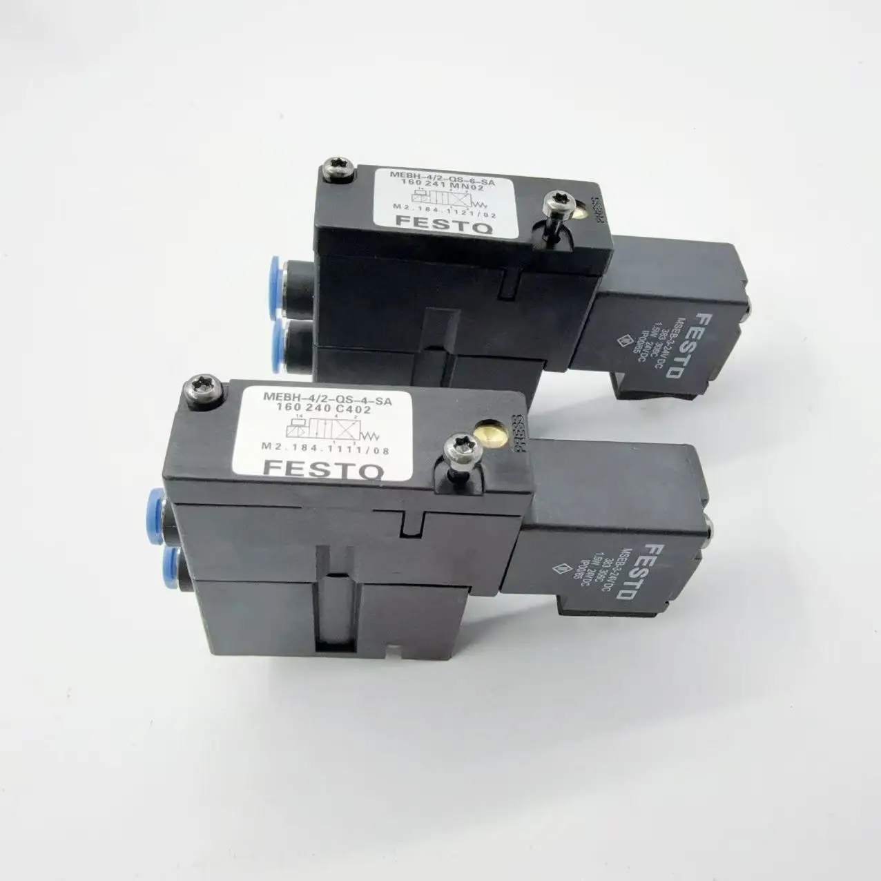 

Электромагнитный клапан Heidelberg 102/52/74 M2.184.1111 Печатная машина Heidelberg M2.184.1121 M2.184.1131