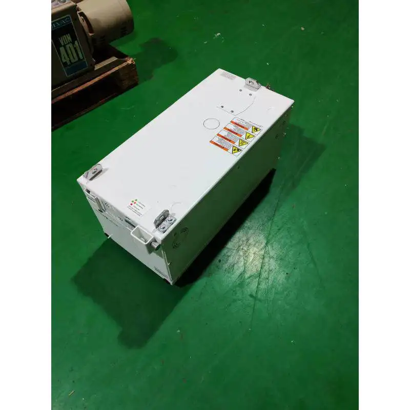 Serviceable Pfeiffer A100L vacuum pump, France, 2023 production, model A1 negotiable (90% new, not brand new)