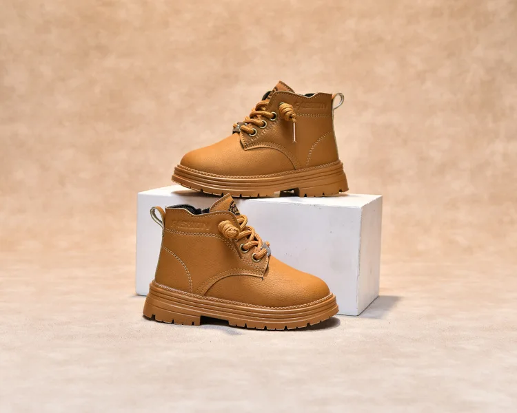 

Children's Fashionable British Style Short Boots with Side Zipper Martin Boots Autumn and Winter Versatile Comfortable Shoes