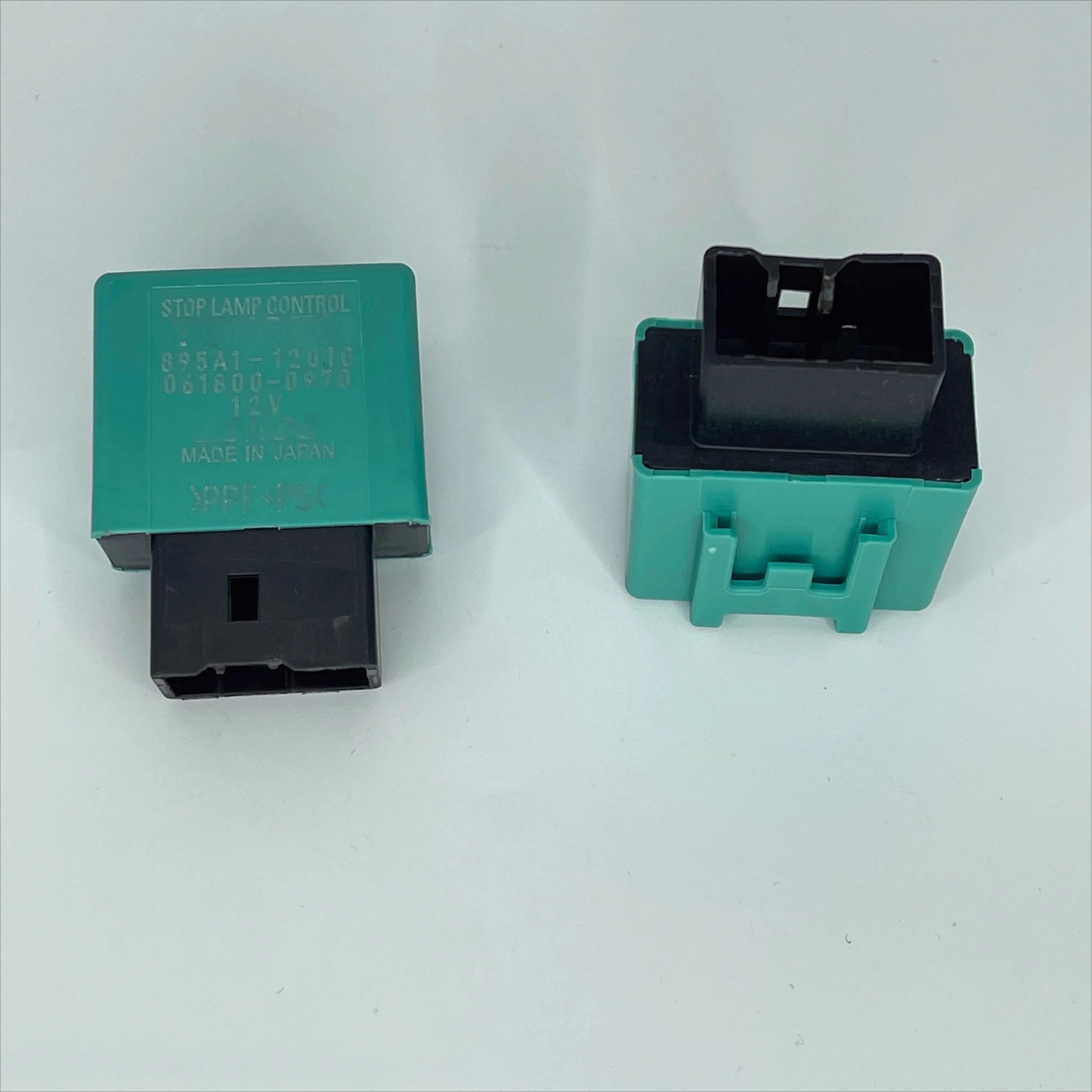 

895A1-12010 For Toyota ACV40 Brake Light Control Relay 061800-0970