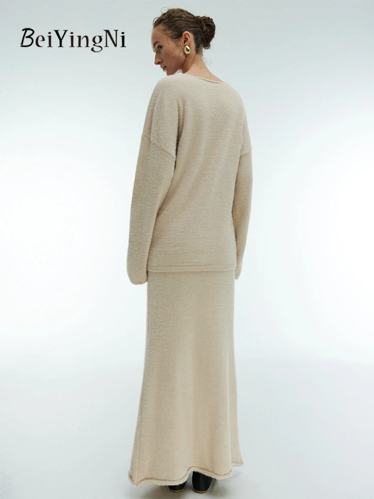 Beiyingni 2025 Otoño Invierno conjuntos de faldas para mujer Simple elegante suéter de calle conjunto de dos piezas chándales de Color sólido para mujer