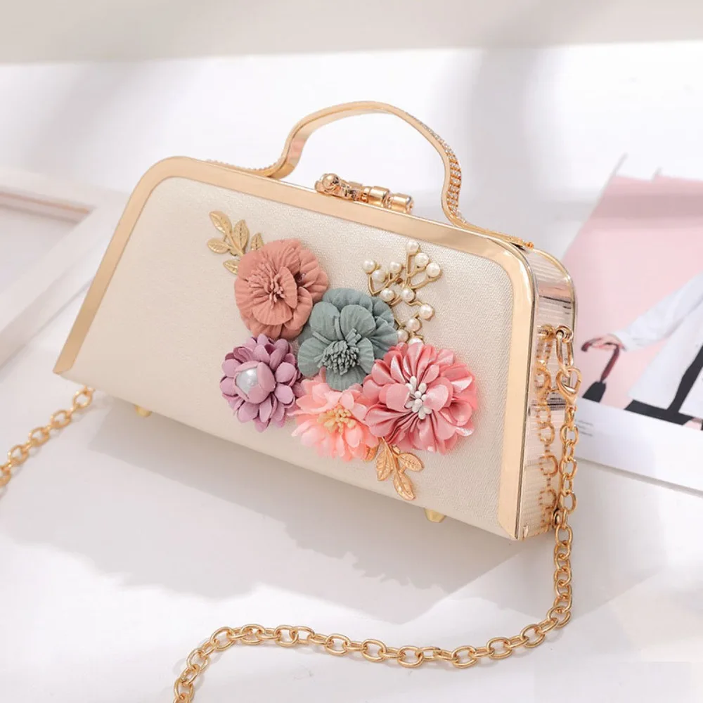 

Metal 3D Flower Banquet Bag Large Capacity Multi-functional Ladies Clutch Bag Shoulder Bag Elegant Party Dinner Bag Party