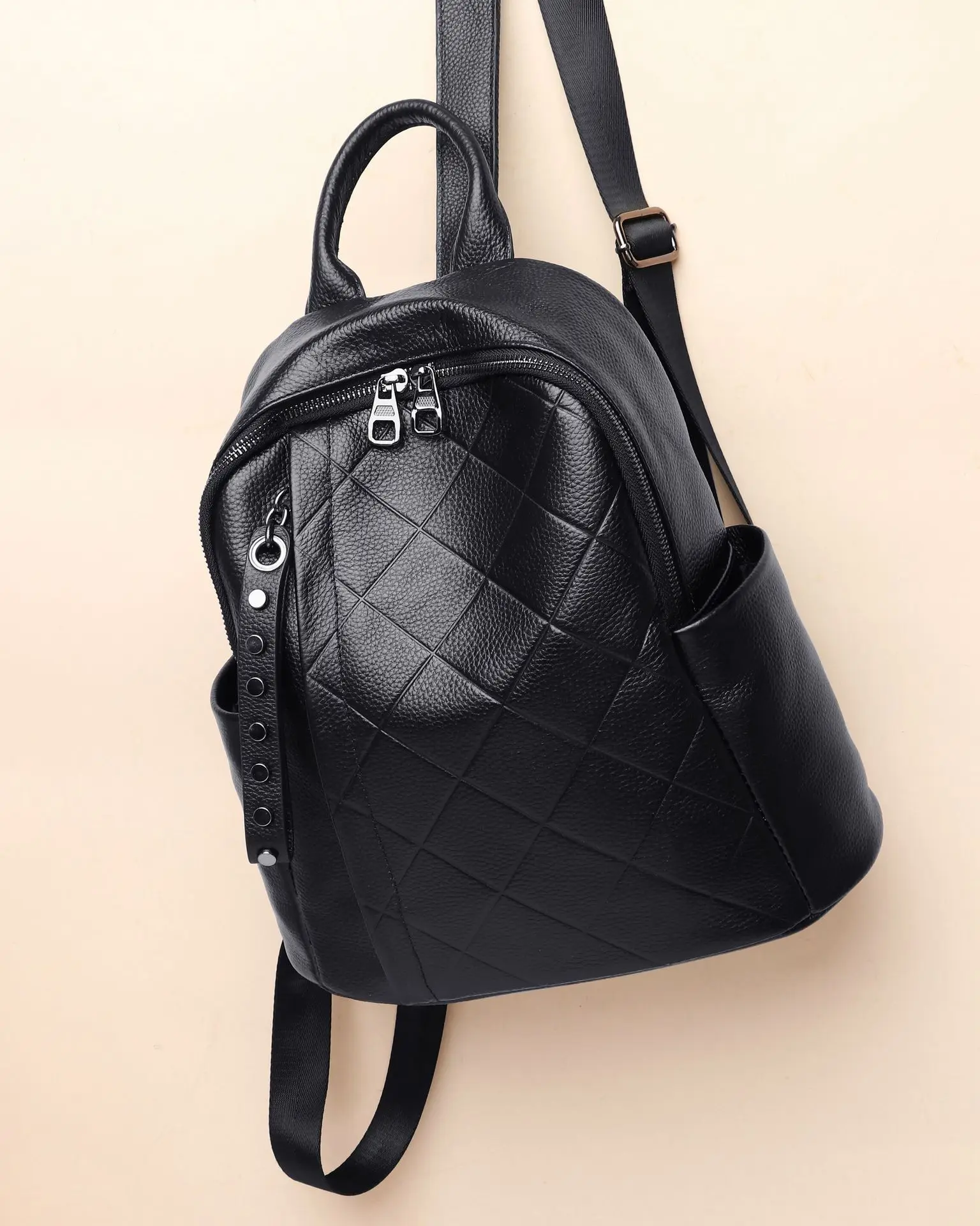 2027 New Fashion Genuine Leather Women Backpacks Luxury Brand Female Real Natural Leather Ladies Girl Student Casual Backpack