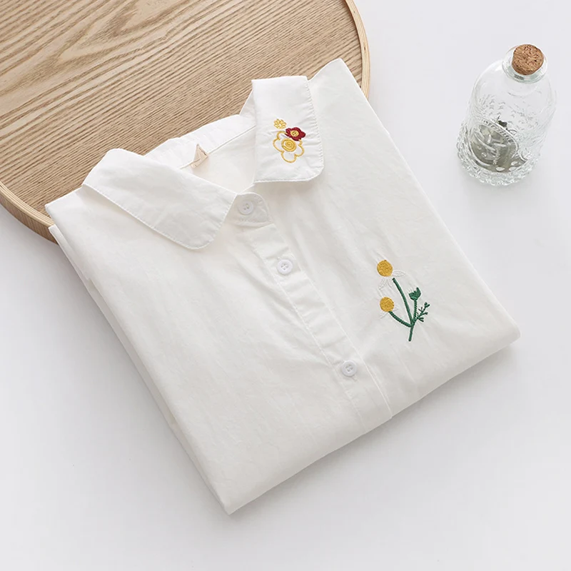 Spring Autumn Casual Outfit Cotton Embroidery Sunflower Shirt Women White Color Long-sleeved Tops Blusas Femininas Roupa U289