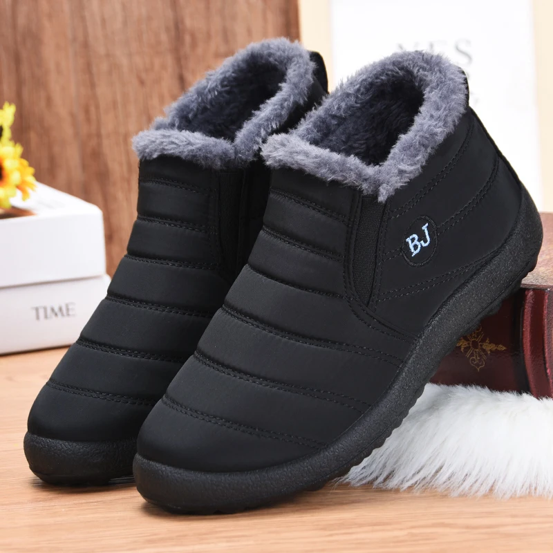 Moda inverno botas masculinas antiderrapantes botas de neve com pele leve manter quente botas de tornozelo dos homens apartamentos sapatos de algodão masculino botas