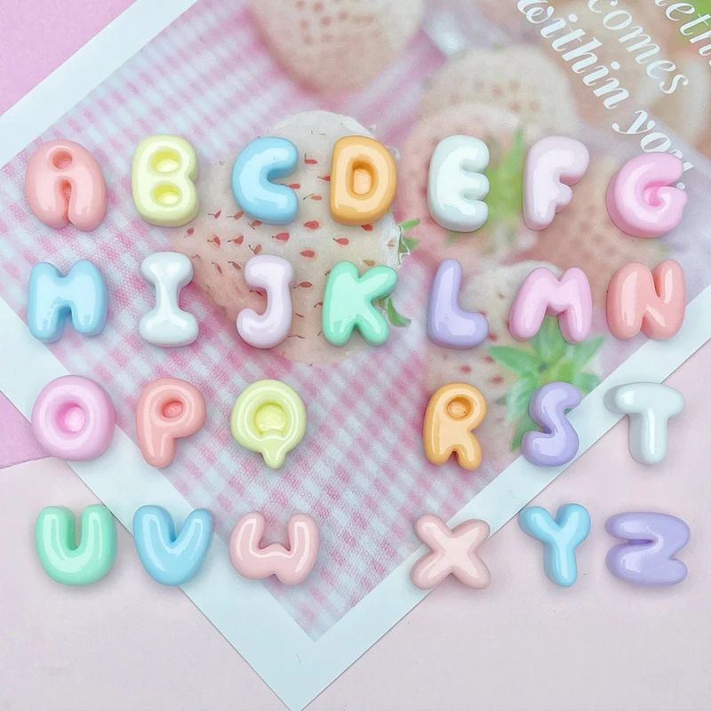 Novo Kit com 20 Peças de Letras Mistas em Resina ABCD, Decalques de Letras em Inglês para DIY, Decoração de Capas de Celular e Acessórios para Presilhas de Cabelo