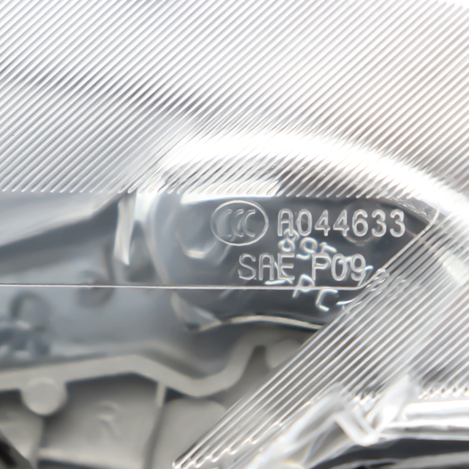 المصد الأمامي الأيمن مصباح الضباب LR 026089   ل 2012-15 لاند روفر رينج روفر إيفوك العلامة التجارية الجديدة عالية الجودة