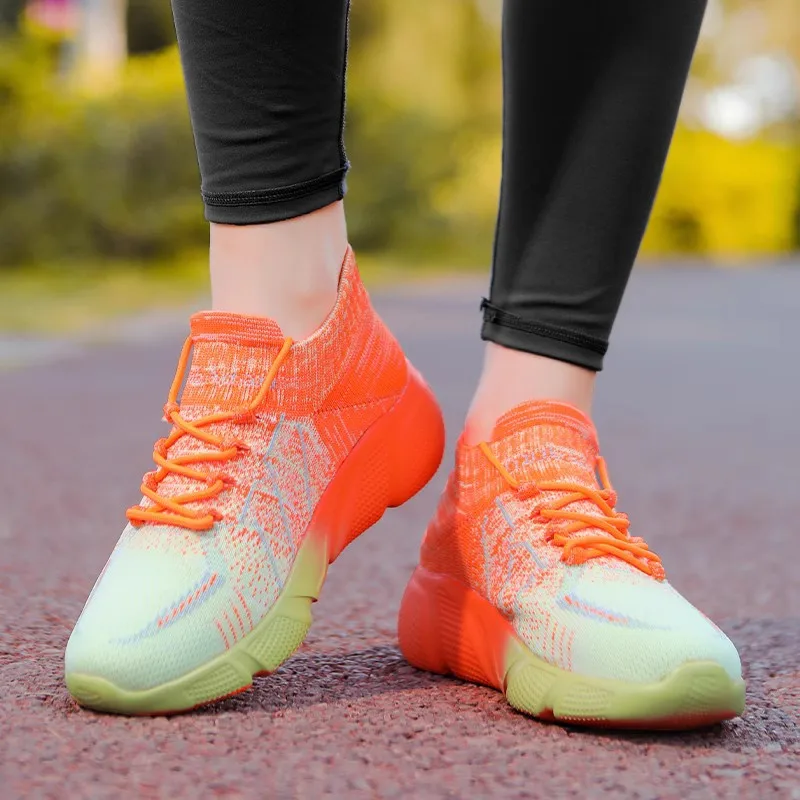 Sapatos de dança quadrada de verão para mulheres, sapatos de dança de sola macia, não canse os pés arrastando, novo