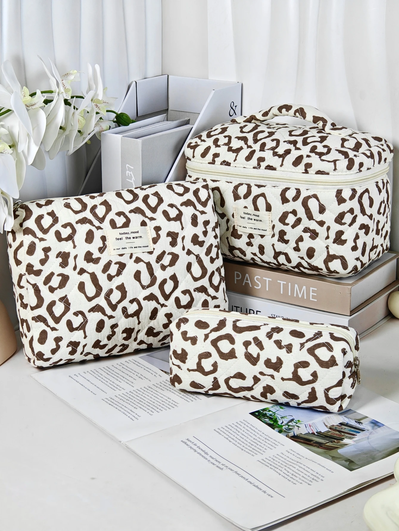 Fashionable and simple leopard print lightweight cosmetic bag set, travel foldable large capacity multi-functional