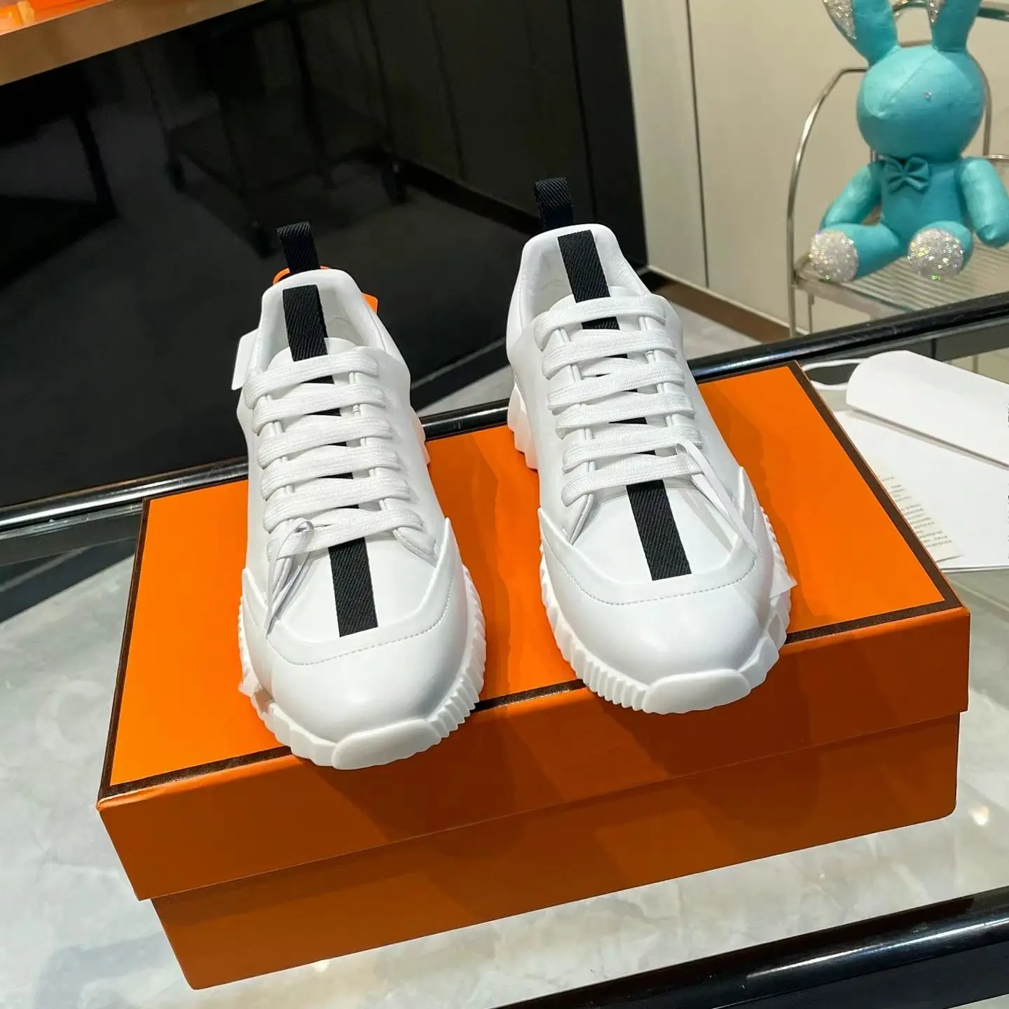 White Black Stripe Thick Sole Sneakers Unisex for Men Women