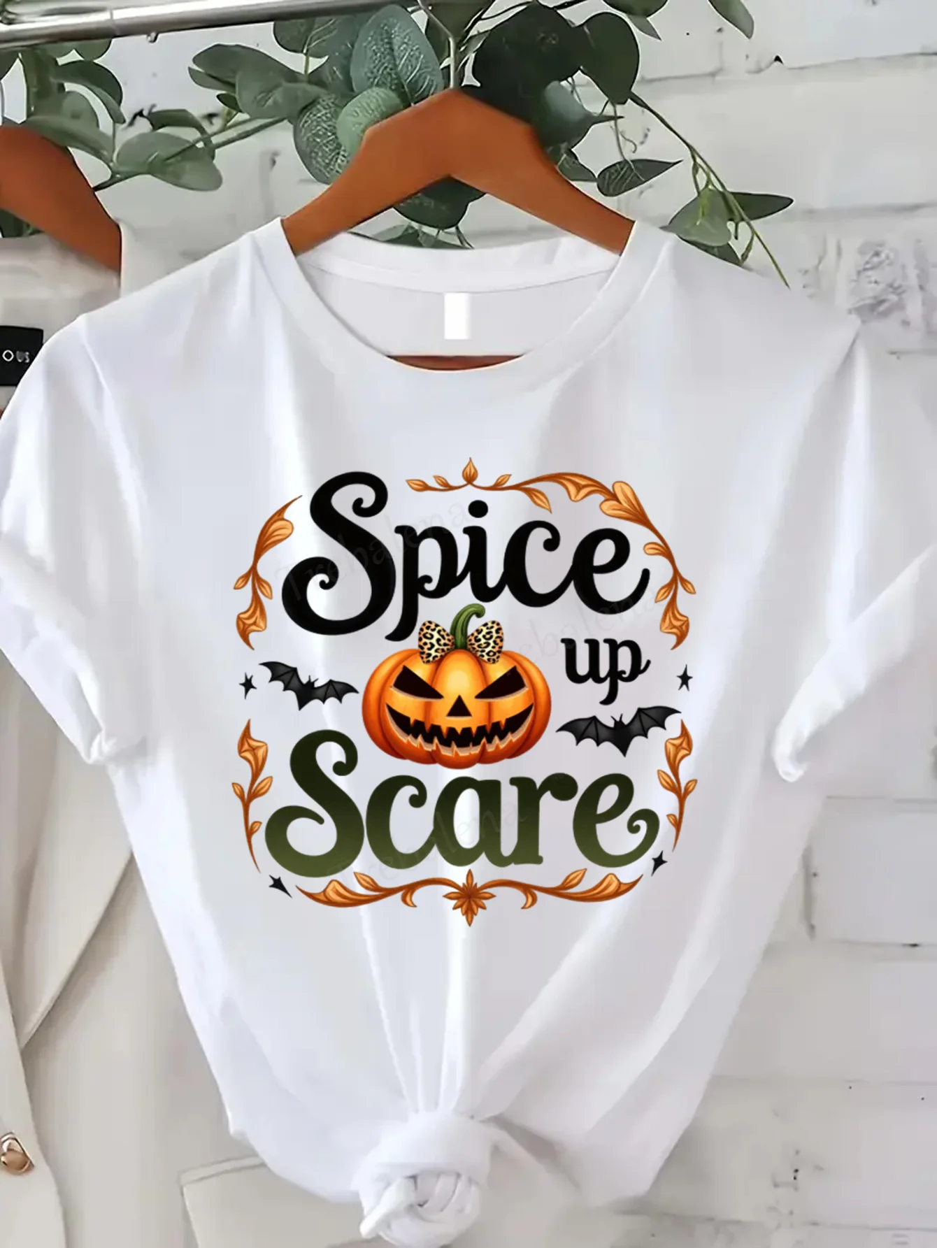 

Футболка с круглым вырезом Spice Up Scare Хэллоуин Тыква Футболка Женская больших размеров Забавный осенний топ Футболка с короткими рукавами Модный повседневный топ
