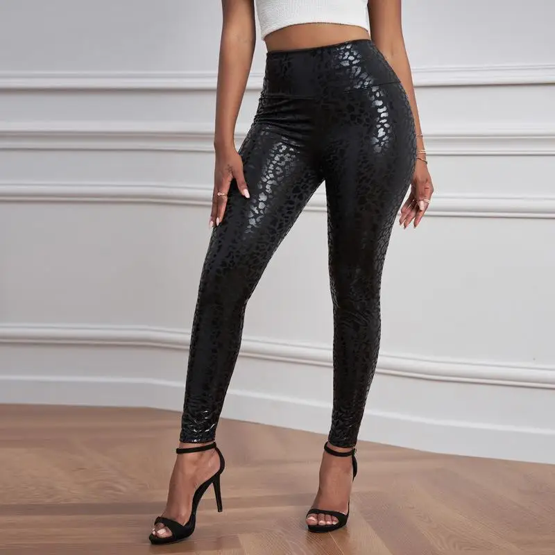 Fashionable Leggings Women's Tight Fit Yoga Pants Trendy Bare Leg Design Comfortable Stretchy Bottoms for All Ages