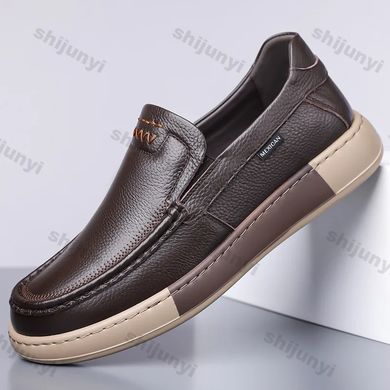 

Men's Slip on Shoes 2026 Spring Autumn New Comfortable Breathable Non Slip Flat Shoes Platform Fashion Versatile Casual Shoes