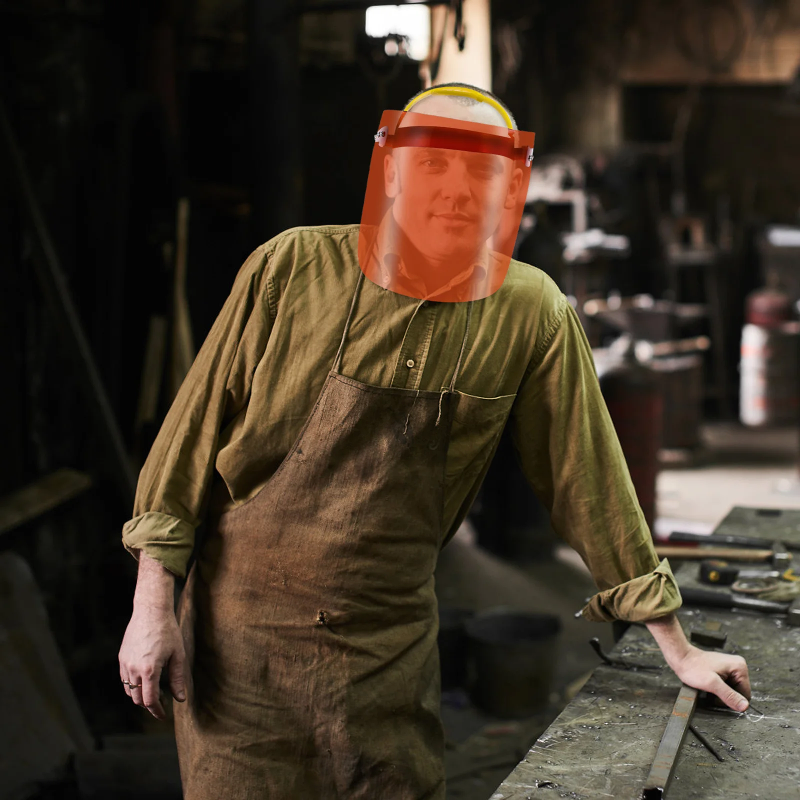 

Semi-Closed Anti-Glare Welding Mask Tawny Lightweight Polymethyl Methacrylate Material Head-Wear Design Protects Eyes from Spark