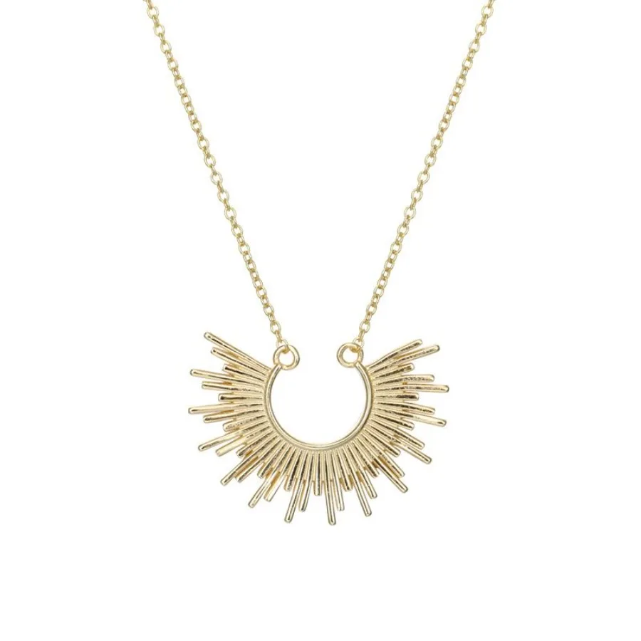 

S925 Sterling Silver European And American Style Light Luxury Necklace Personality Light Luxury Clavicle Chain