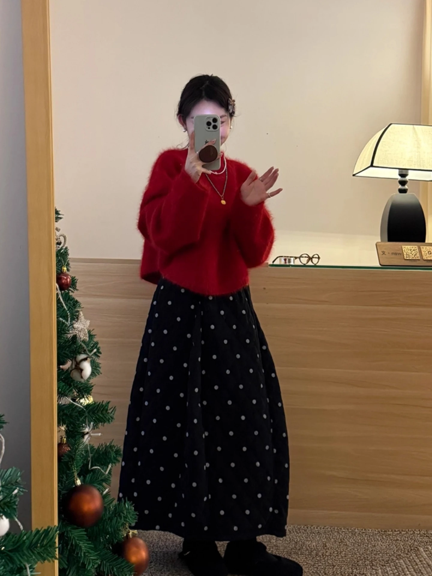 

Комплект XZY: корейский вязаный свитер и юбка в горошек с высокой талией для женщин больших размеров, зимний, красный, для повседневной носки