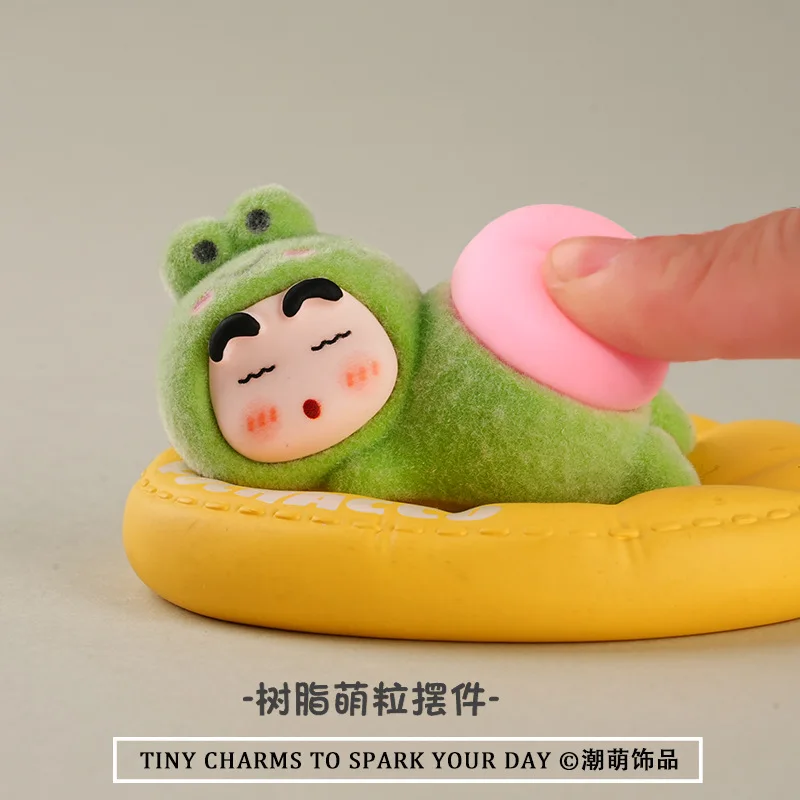 

6pcs Shin-chan Desktop Figurine Set Cartoon Car Ornaments Office Decor Gift for Men and Women DIY Accessories Stress-Relief Toys
