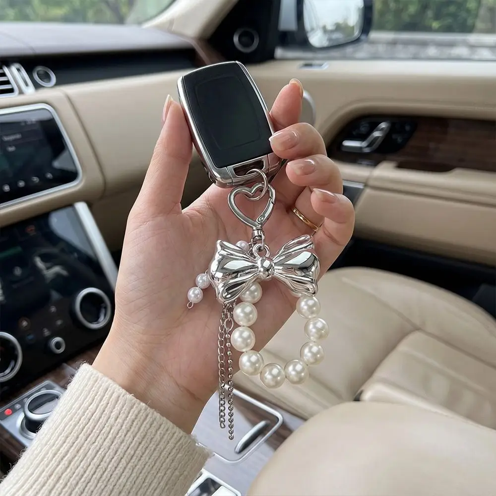 New Heart Bow Keychains Silver Pearls Key Chains DIY Camera Chain Backpack Hanging Decoration