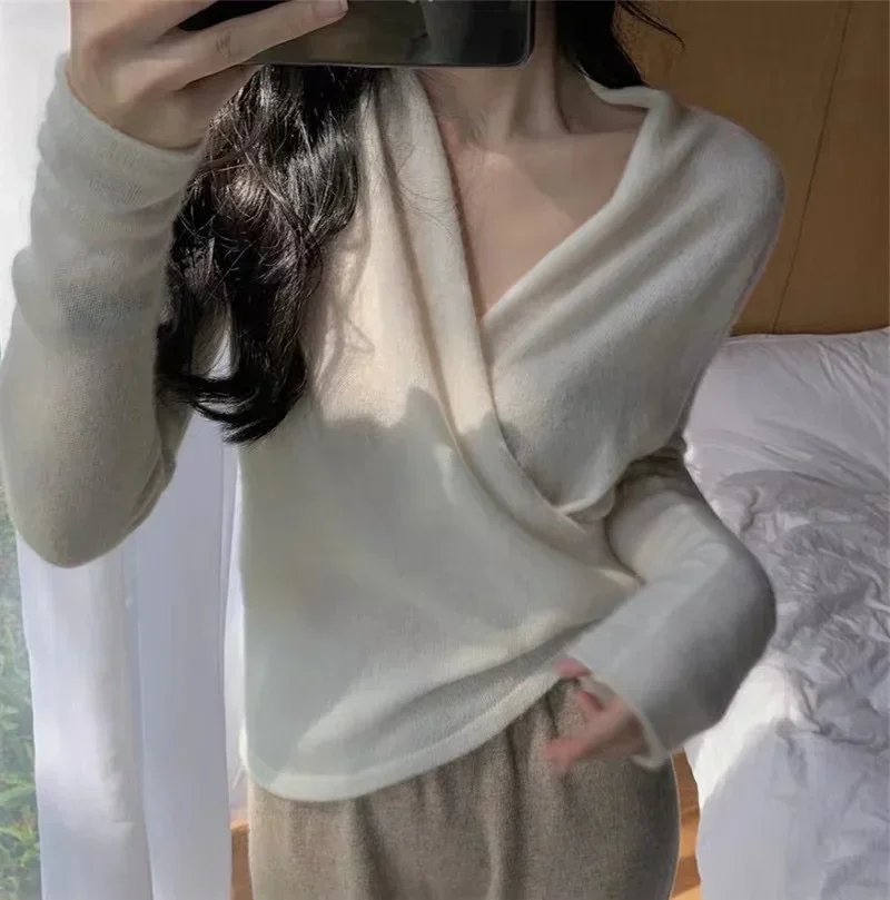 New Pullover Shirt 100% Cashmere Sweater In Autumn Winter Loose Women\'s V-Neck Knitted Long Sleeve Top Warm Fashion Woman 2024