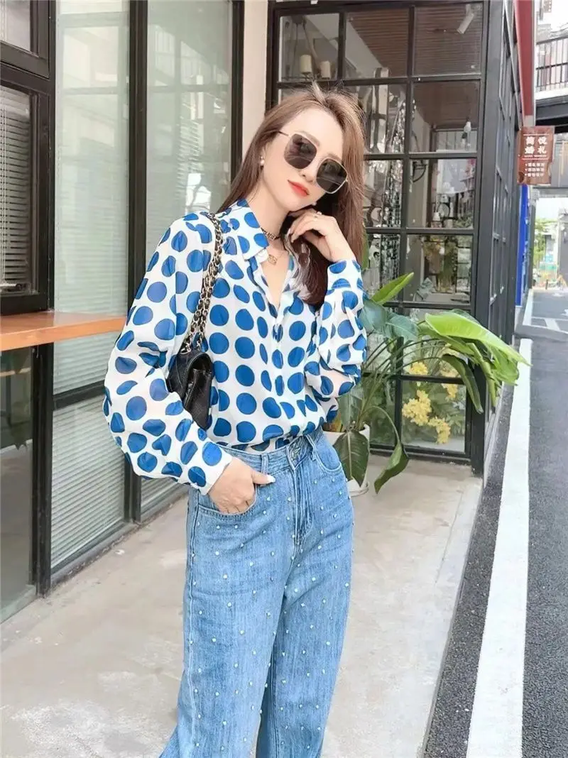 Retro Blue Polka Dot Shir European Women\'s Spring Summer 2024 New Polo Collar Fashionable and Versatile Small Shirt Trend