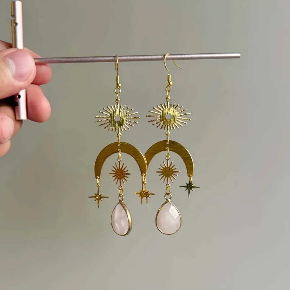 Bohemia Teardrop-shaped Natural Crystal Gemstone Quartz Gold Color Sun Moon Phase Dangle Earrings for Women Celestial Jewelry