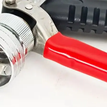 High Pressure Agricultural Nozzle with Rotatable Tip for Uniform Fine Atomization in Horticulture and Landscaping Tasks