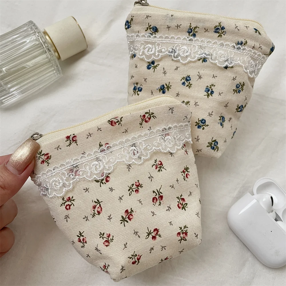 กระเป๋าเก็บของความจุขนาดใหญ่ลายดอกไม้, กระเป๋าใส่เหรียญเครื่องสําอางลิปสติกจัดระเบียบกระเป๋า, กระเป๋าใส่อุปกรณ์อาบน้ํากลางแจ้ง, กระเป๋าโทรศัพท์มือถือ, กระเป๋าแต่งหน้า
