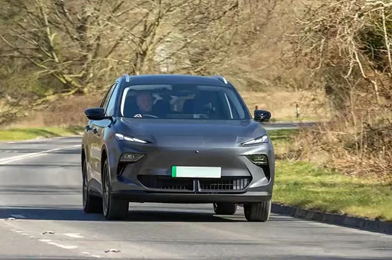 صالح SAIC MGS5 MG S5 EV ES5 2025-2027 عتبة الباب لوحة بالية دواسة وسادة واقية الحرس عتبة الباب الفولاذ المقاوم للصدأ ملحقات السيارة #3