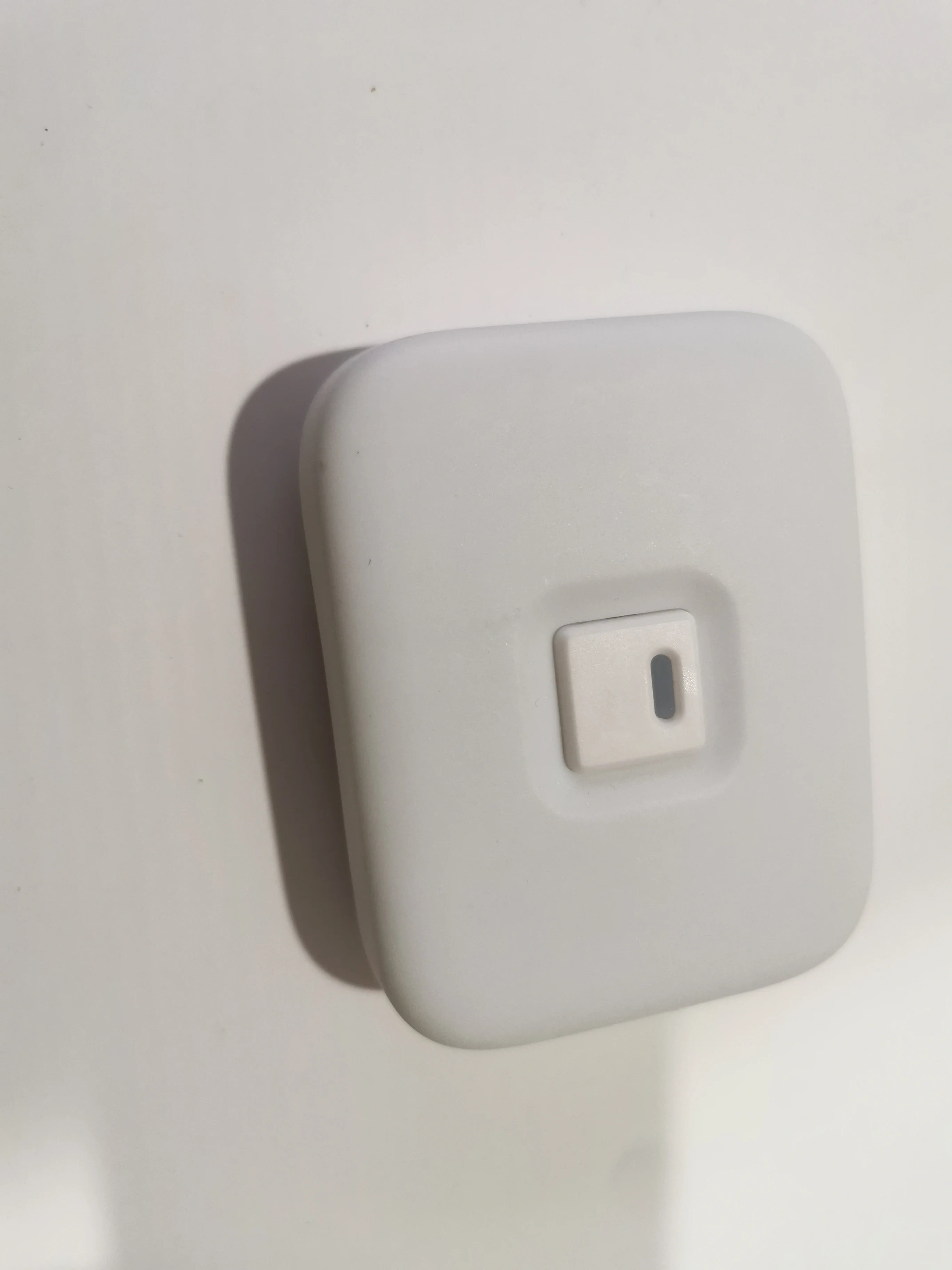 Z-Wave Plus to IR Extender for AC and AV Control ZXT-800 EU