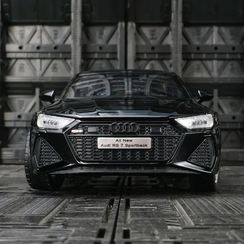 1:24 Audi RS7 liga cupê modelo de carro ornamentos portas de brinquedo acústico-óptico e capô tronco pode abrir a força de absorção de choque.