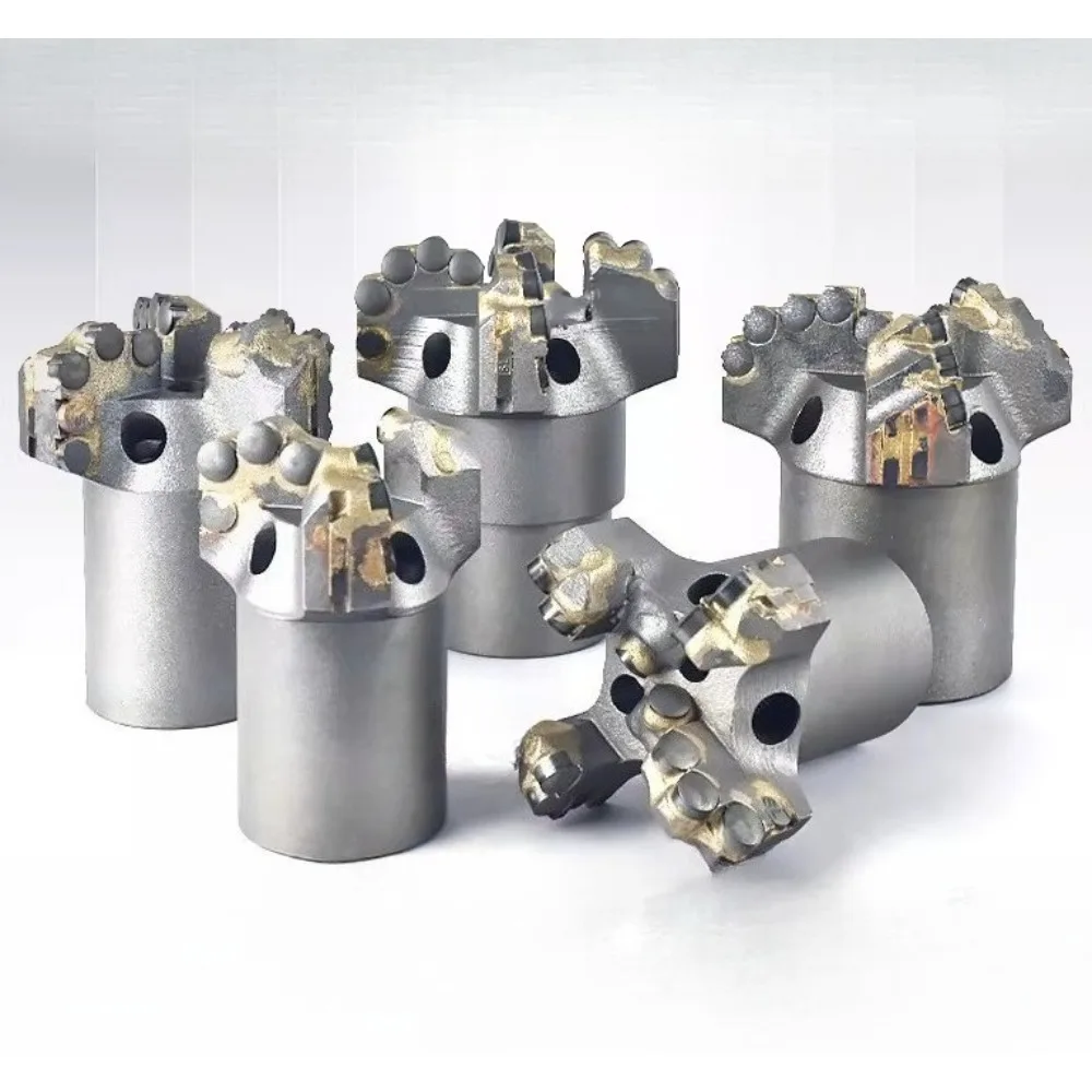 

High-speed Coreless Drill Bit Diamond Composite Three-wing or Four-wing Stepped High and Low Tooth Coreless Drill Bit