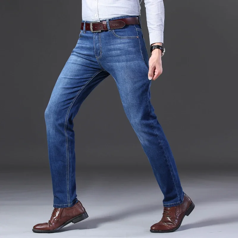 Nuevos pantalones ligeros de lujo elásticos ajustados para hombre, cómodos y suaves pantalones vaqueros informales rectos a la moda de negocios, ropa de marca masculina