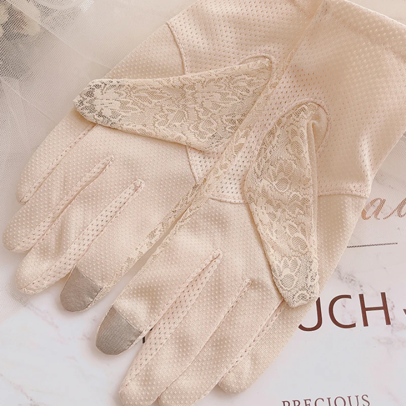 Women Summer Sunscreen Delicate Lace Flowers Driving Cycling Breathable Gloves Thin Elegant Female Short Soft