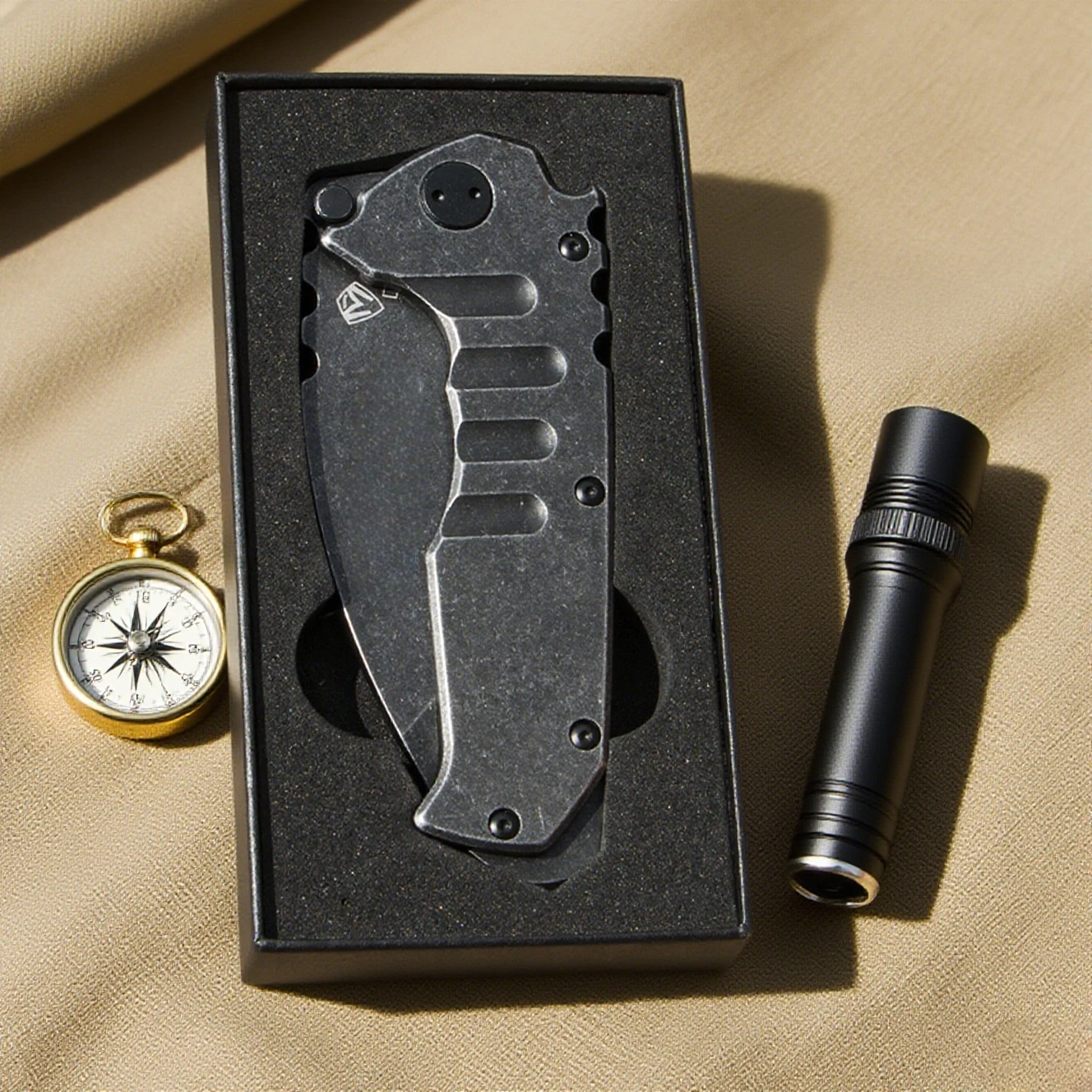 Medford - Składany nóż ze stali D2 o wysokiej twardości, narzędzie do biwakowania, wspinaczki górskiej i wędkowania w dziczy.