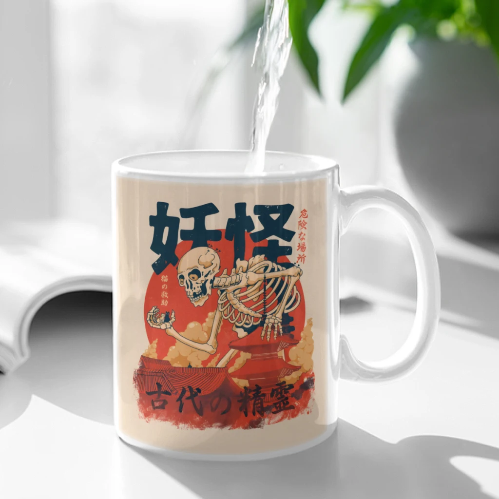 

Yokai Rescuing Cats in Japan Ceramic Cup Coffee Oatmeal Breakfast Cup Creative Personality Mug