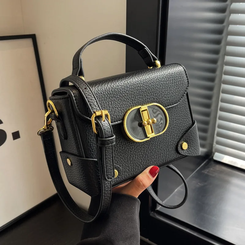 

Korean Version Fashionable Contrasting Color Small Square TexTure Handbag 2024 Autumn New TemperamenT Versatile Women's bags