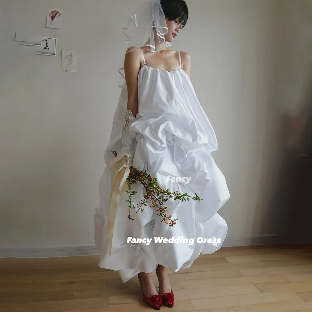 Fancy Especially Tiered Skirt Korea Wedding Dress Taffeta Thin Shoulder Strap Bridal Gown Customized