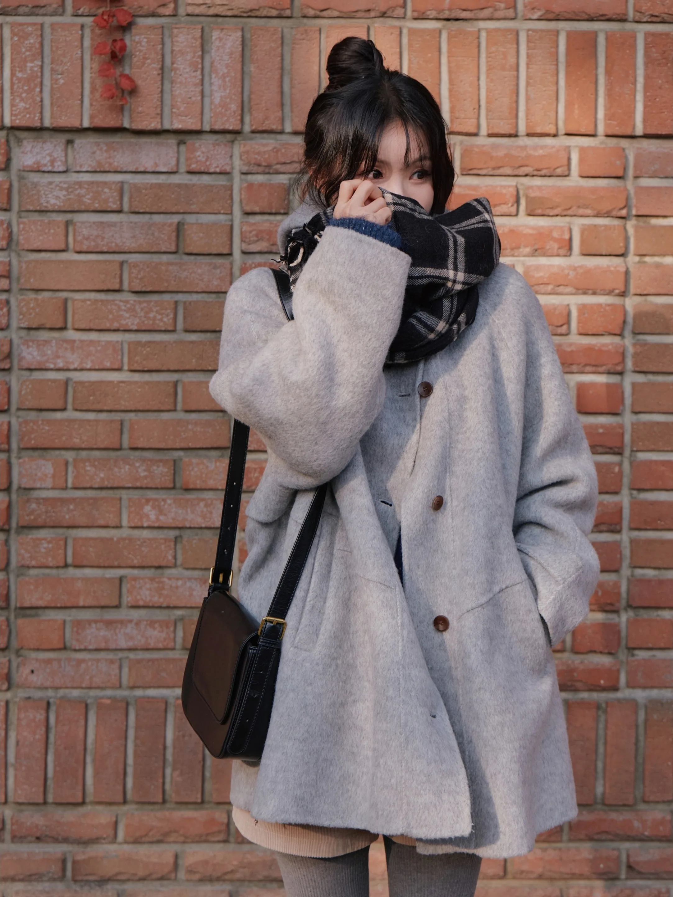 

Шикарное зимнее шерстяное пальто, женское твидовое пальто средней длины на пуговицах с капюшоном, элитная модная твидовая верхняя одежда