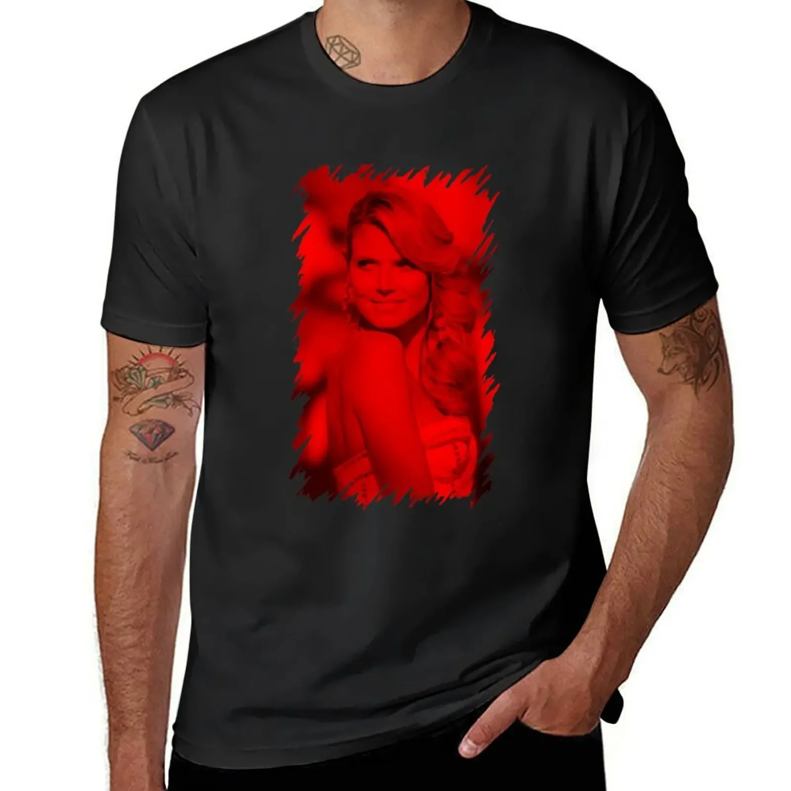 

Heidi Klum - Celebrity Classic . T-Shirt valentines boutique clothes vintage t shirts mens t shirts casual stylish