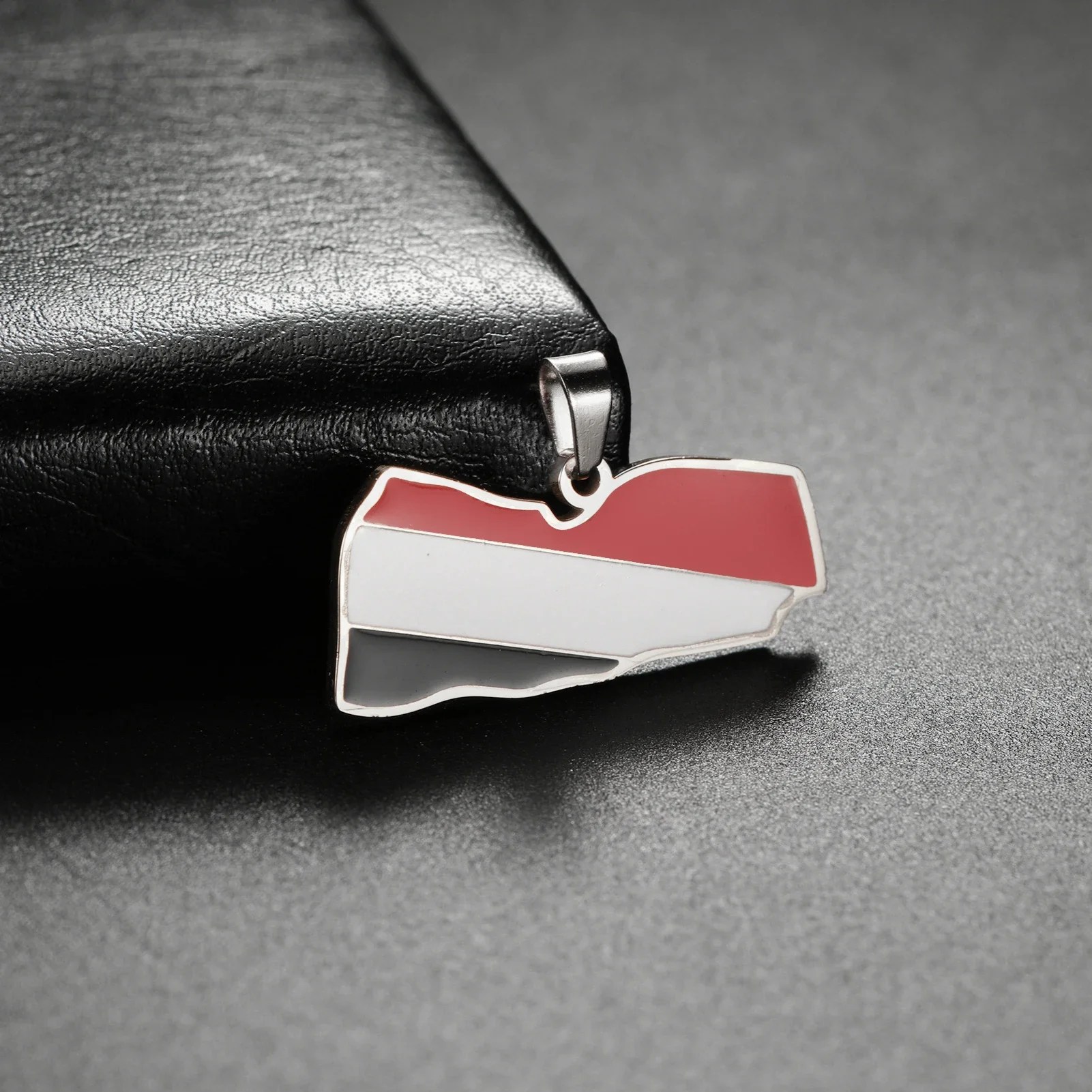 Yemen National Map Stainless Steel Pendant DIY Can Be Made as Necklace Accessory for Men and Women