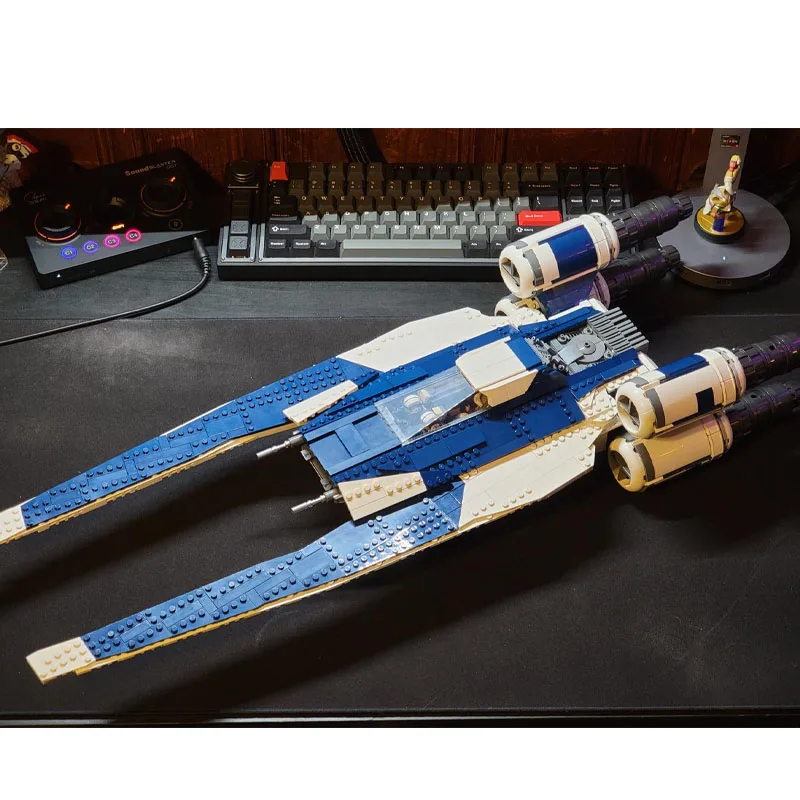 MOC-120702 Rogue One - UT-60D U Wing minifigura escala ladrillo modelo 1796 PartsMOC juguete para regalo de cumpleaños creativo para niños y niños
