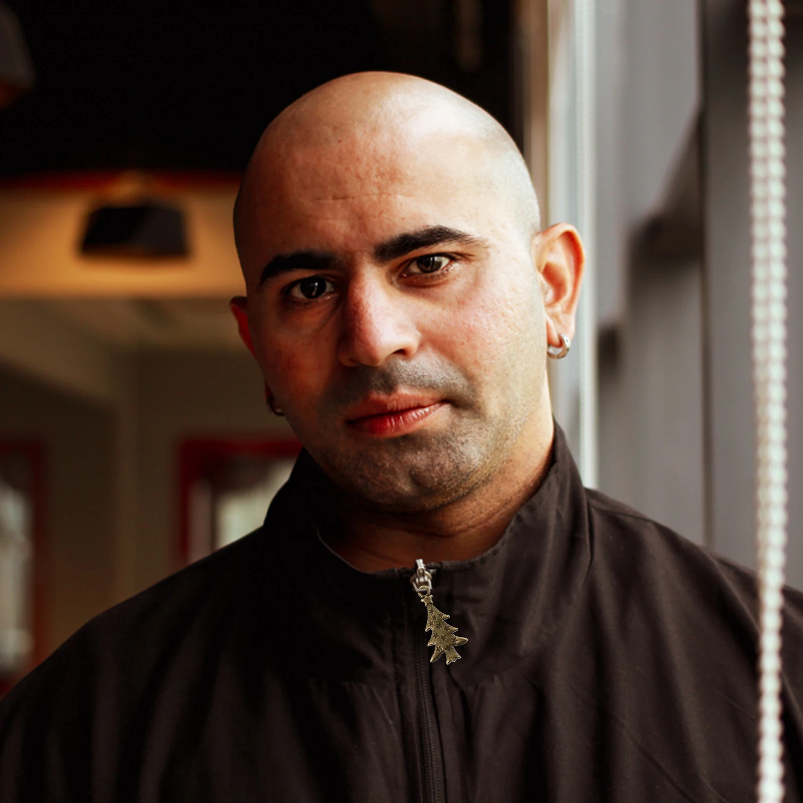 

100Pcs Xmas Tree Shaped Pendants DIY Jewelry Charms Craft Supplies Lovely Alloy Hanging Decor for Earrings Necklaces Anklets