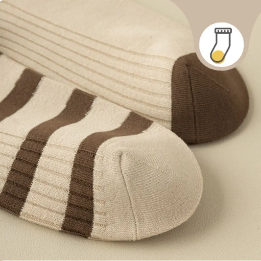 

5Pairs Fashion Retro Women's Cotton Socks Soft Breathable Stripe Tube Socks Hosiery Thin Mid-calf Socks Keeping Warm