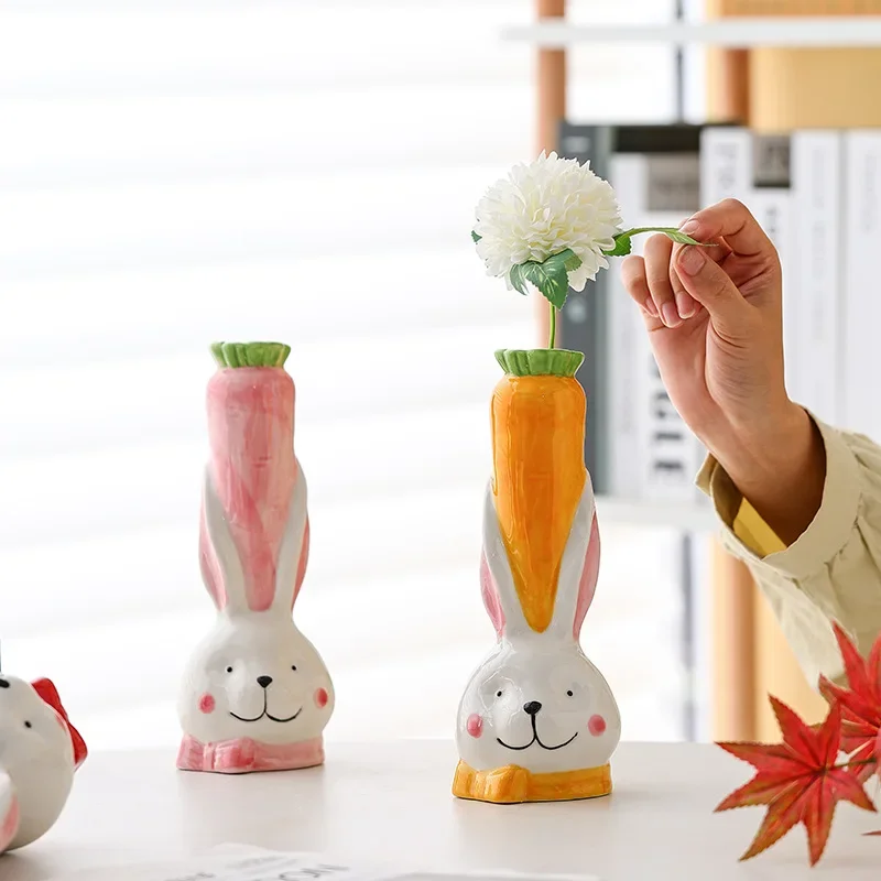 8.46 Inch Ceramic Carrot Vase Cartoon Rabbit Porcelain Vase Bunny Bud Vase Home Decoration Centerpiece Ornament