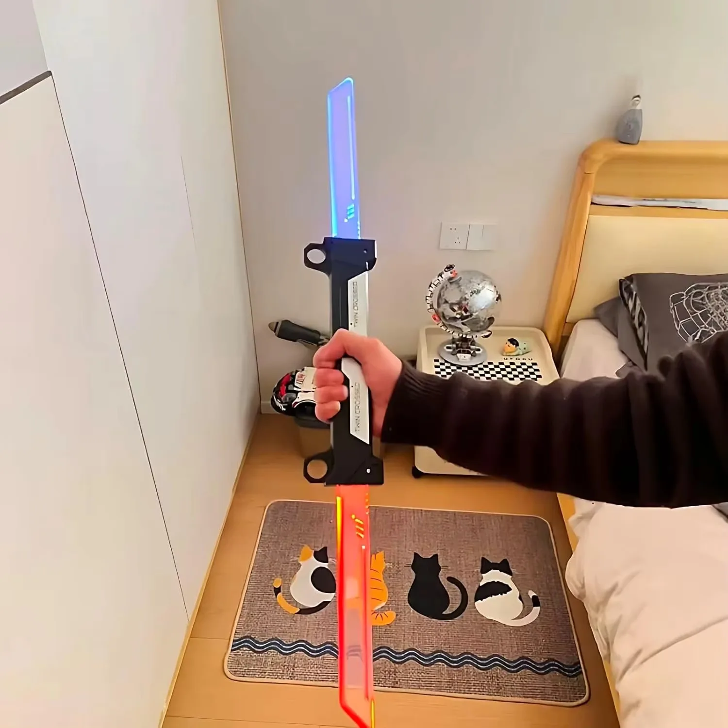 Newest Luminous Toy Double Sword Insertion Swing and Stretch 2IN1 Lightsaber Light Sword Games Interactive Cosplay Toys